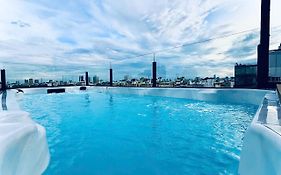 Lucien Hanoi Lakeside Hotel & Rooftop